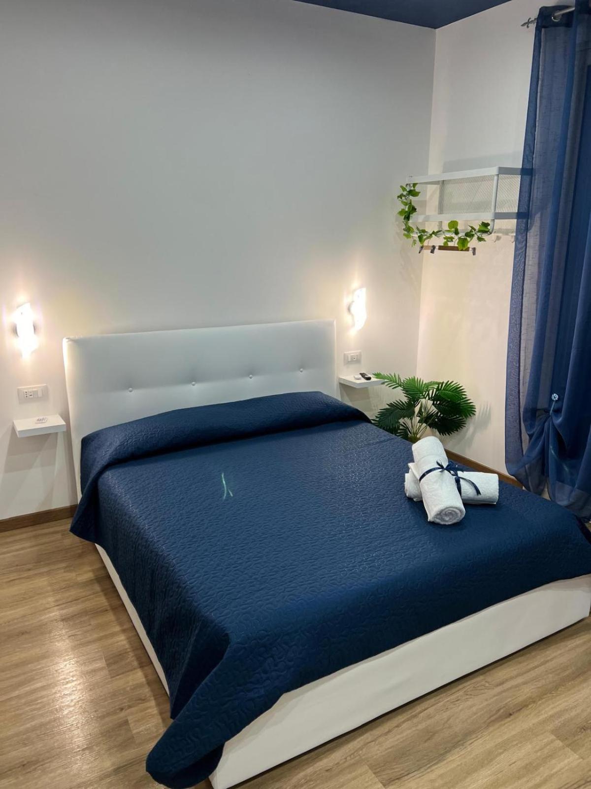 Apartamento Di Fronte Zisa Palermo Exterior foto